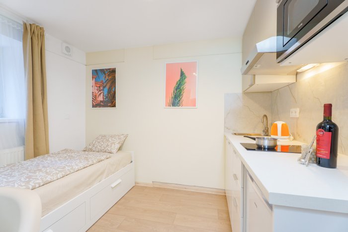 Modern fully furnished studio apartment for rent in Čerčanská street near metro line C Kačerov