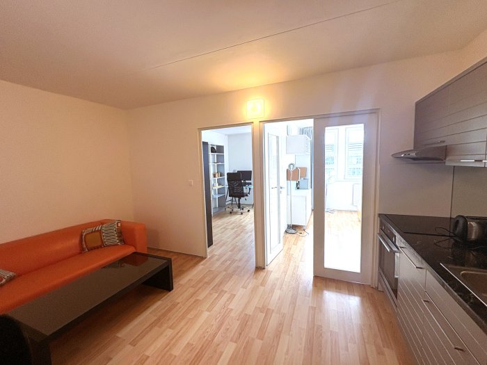 Zařízený byt 2+1 v Rezidenci Expo – Karlín, skvělá dostupnost do centra