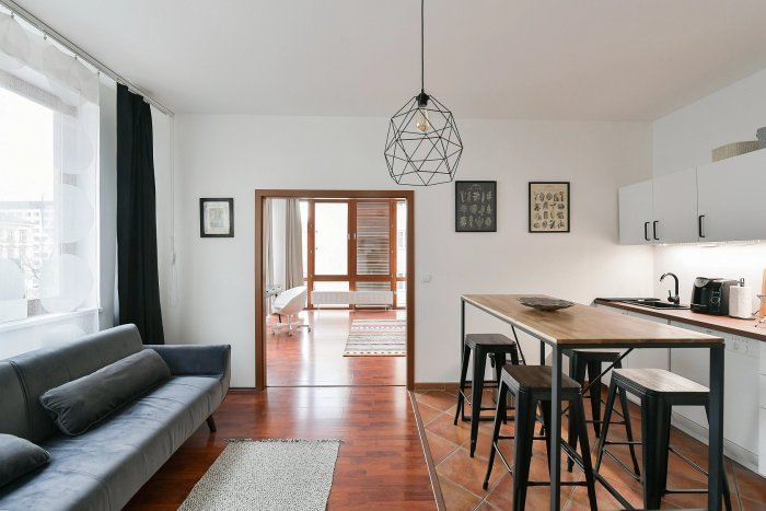 Střednědobý pronájem kompletně vybavený byt 2+kk, 54 m² – Praha 3, Žižkov Bez provize